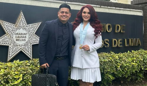 Génesis Tapia celebra un nuevo logro profesional junto a Kike Márquez