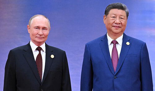}Xi Jinping y Vladimir Putin sellaron compromisos en energía y seguridad durante la cumbre de la OCS. Foto: AFP Xi Jinping y Putin refuerzan su alianza en China durante cumbre en medio de presiones de Donald Trump con sanciones