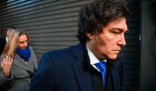 Javier Milei solicitó el allanamiento del medio digital Carnaval y de los periodistas Jorge Rial y Mauro Federico.