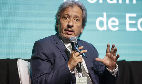 Pulgar-Vidal resalta la importancia de proteger los avances logrados en transición energética, especialmente ante la inminente COP30 en Belém. Pulgar-Vidal, Estados Unidos