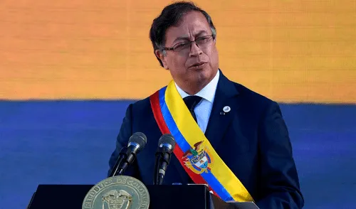 Petro dijo que “es un asesinato” el ataque contra un barco venezolano por parte de EEUU.