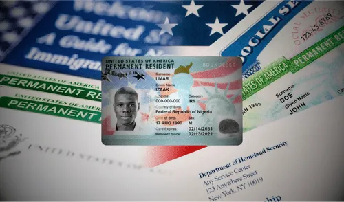 USCIS advierte que se deben cumplir ciertas obligaciones para mantener la Green Card en Estados Unidos. Foto: composición LR