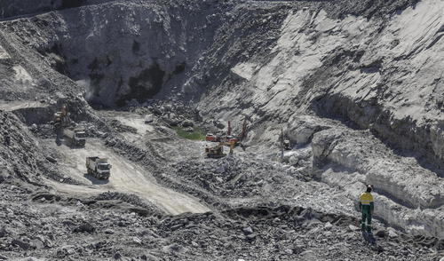 Congreso de Brasil espera aprobar antes de la COP30 el texto que regula la política nacional de minerales críticos y estratégicos. Congreso de Brasil espera aprobar antes de la COP30 el texto que regula la política nacional de minerales críticos y estratégicos.