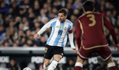 Lionel Messi marcó dos de los tres goles con los que la Albiceleste goleó. Foto: AFP ¿Quién ganó Venezuela vs. Argentina por la fecha 17 de las Eliminatorias? Mira el resultado del juego de la Vinotinto
