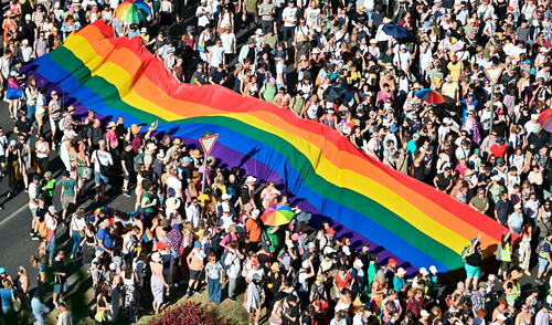 Aunque fue prohibida, la Marcha del Orgullo en Budapest se llegó a realizar. En octubre planean hacer otra en Pécs. Aunque fue prohibida, la Marcha del Orgullo en Budapest se llegó a realizar. En octubre planean hacer otra en la ciudad de Pécs. Foto: AFP