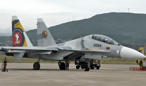 F-16 venezolanos: cazas potentes, pero limitados por embargos tecnológicos. Foto: Runrun.es Venezuela - Aviones F-16 - Estados Undios