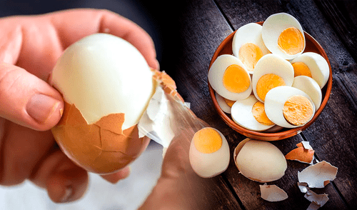 Existe un debate sobre si las claras o los huevos enteros tienen el mismo valor de proteínas.
