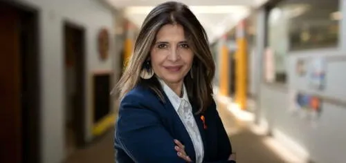 La directora regional de IDEA conversa con el editor de opinión editorial de La Repúblca, Alejandro Céspedes García, sobre los retos de la democracia Ríos IDEA