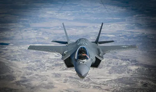 El Caribe se consolida como un punto estratégico para EE. UU. con el aterrizaje de cinco cazas F-35 en Puerto Rico. Foto: Zona Militar EE.UU. despliega cazas F-35 en Puerto Rico mientras crecen tensiones con Venezuela tras incidentes navales