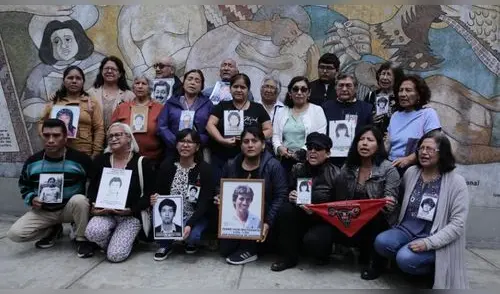 Familiares exigen al defensor del Pueblo retirar acción de inconstitucionalidad por Ley de Amnistía Familiares exigen al defensor del Pueblo retirar acción de inconstitucionalidad por Ley de Amnistía. Crédito Difusión