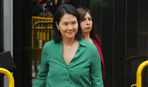Keiko Fujimori aún espera la decisión del Tribunal Constitucional para definir su futuro. Foto: La República.