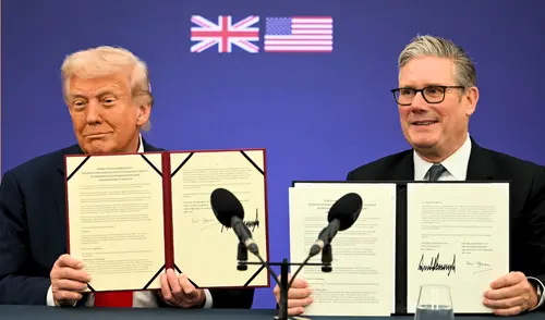 Trump y Starmer promueven inversiones tecnológicas en medio de tensiones. Foto: AFP Donald Trump - Keir Starmer - Estados Unidos - Reino Unido