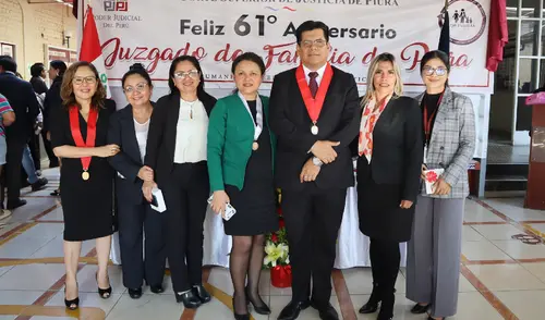 Se entregaron diplomas de reconocimiento al personal destacado. Fuente: Difusión.