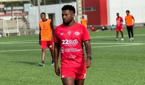 Jonathan González jugaba en la segunda división de Ecuador. Foto: 22 de Julio FC