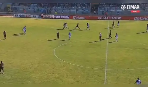 Alianza Atlético y Ayacucho FC jugaron por la fecha 10. Foto: captura de L1 MAX Alianza Atlético y Ayacucho FC jugaron por la fecha 10.