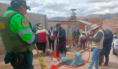En el lugar, DDC Cusco halló un cráneo, osamenta y restos de lo que sería un fardo funerario. Foto: Luis Álvarez, La República