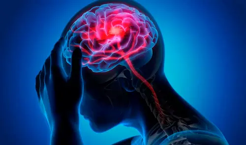 Una investigación revela que la falta de sueño está relacionada con el envejecimiento cerebral acelerado.