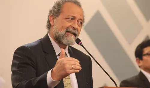 Un vehículo de transporte muestra la vulnerabilidad de los negocios frente a la extorsión. Foto: CHS Alternativo Un vehículo de transporte muestra la vulnerabilidad de los negocios frente a la extorsión