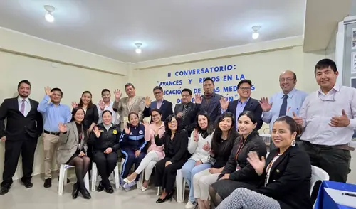 La actividad reunió a representantes de instituciones y organizaciones que abordan la violencia contra la mujer. Fuente: Difusión.