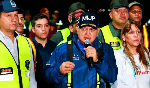 Diosdado Cabello, ministro de defensa venezolano, dio la noticia en VTV.