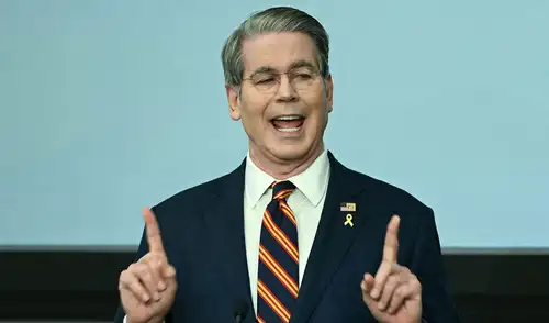 El secretario del Tesoro de Estados Unidos, Scott Bessent, arremetió contra las medidas impuestas por China. El secretario del Tesoro de Estados Unidos, Scott Bessent, arremetió contra las medidas impuestas por China. Foto: AFP