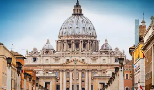 El Vaticano exigió a la Iglesia católica atender mejor a víctimas de abuso sexual. El Vaticano exigió a la Iglesia católica atender mejor a víctimas de abuso sexual.