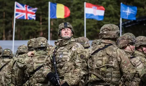 Croacia convoca a jóvenes para servicio militar de dos meses ante tensiones en Europa.