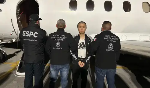 Zhi Dong Zhang, extraditado a EE. UU., enfrenta cargos por narcotráfico y lavado.