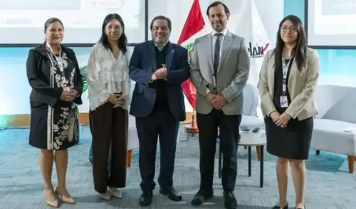 Se realizó Conferencia Internacional “Prospectiva y vigilancia estratégica para el desarrollo sostenible: enfoques desde América Latina”. Se realizó Conferencia Internacional “Prospectiva y vigilancia estratégica para el desarrollo sostenible: enfoques desde América Latina”.