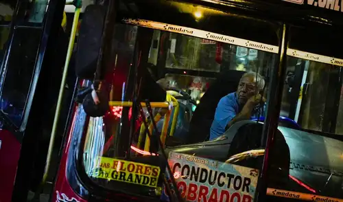 La velocidad promedio de los autos en Lima se ha reducido a 11 km/h en horas punta, posicionando a la ciudad como una de las más congestionadas del mundo, según la AAP.