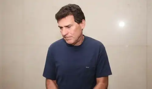 Fernando Camet Piccone. Fernando Camet Piccone.