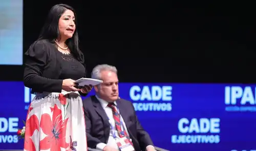 Denisse Miralles, ministra de Economía, ratificó que el Perú crecerá 3,5% al cierre de 2025. Denisse Miralles, ministra de Economía, ratificó que el Perú crecerá 3,5% al cierre de 2025.