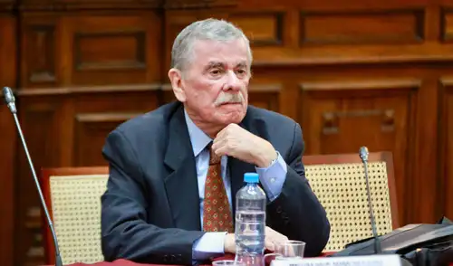 Fernando Rospigliosi negó responsabilidad por el uso de una cámara del Congreso en el mitin de Fuerza Popular. Foto: difusión Fernando Rospigliosi Fuerza Popular Keiko Fujimori