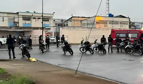 Más de 30 presos muertos dejó nuevo motín en cárcel de Machal, en Ecuador.