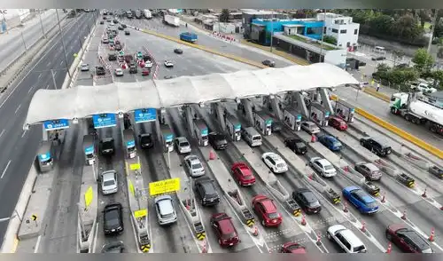 Rutas de Lima asegura que tiene un déficit de 200 millones de soles. Rutas de Lima asegura que tiene un déficit de 200 millones de soles.