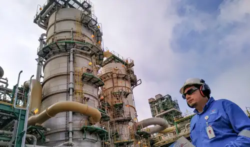 Sindicato de trabajadores se pronunció sobre situación en Talara. Foto: composición/LR PetroPerú