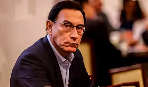Martín Vizcarra descarta asilarse ante eventual condena en su contra: "No hay posibilidad en absoluto" Martín Vizcarra descarta asilarse ante eventual condena en su contra: "No hay posibilidad en absoluto"