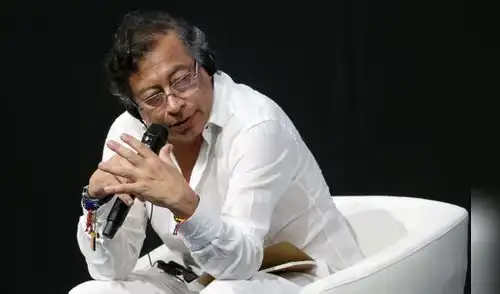 Gustavo Petro había ordenado "suspender" intercambio de inteligencia con EE. UU. Gustavo Petro había ordenado "suspender" intercambio de inteligencia con EE. UU.