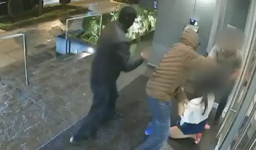 Pareja de novios es asaltada por delincuentes armados en Jesús María Pareja de novios es asaltada por delincuentes armados en Jesús María