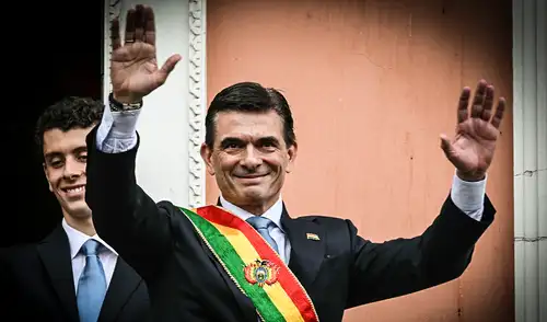 Por orden de Rodrigo Paz, la DEA retornará a Bolivia luego de 17 años.