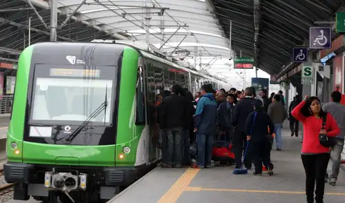 Se prevé que en los próximos años aumente la flota de trenes de la Línea 1 del Metro de Lima, a través de un plan de financiamiento que se discutirá en 2026. Línea 1 del Metro de Lima y el aumento de la flota de trenes