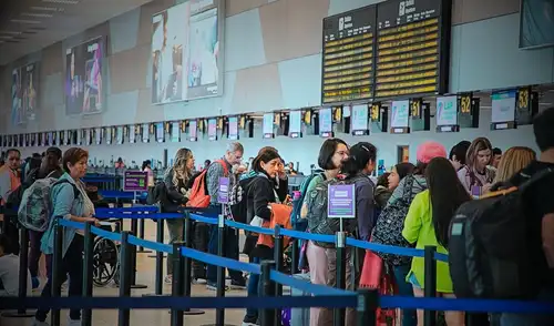 Aeropuerto Jorge Chávez. El anuncio tardío sorprendió a las aerolíneas que programan vuelos con meses de anticipación. Aeropuerto Jorge Chávez. El anuncio tardío sorprendió a las aerolíneas que programan vuelos con meses de anticipación.
