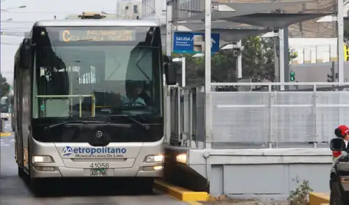 Metropolitano anuncia desvíos en el transporte urbano por manifestaciones MetropolitanoMetropolitano anuncia desvíos en el transporte urbano por manifestaciones