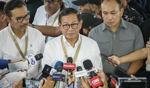 Gobernador de Yakarta, Pramono Anung, indicó que habrá un período de transición de 6 meses antes que apliquen esta prohibición. Foto: AFP