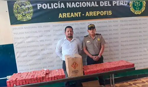 Productos pirotécnicos iban a ser comercializados en festividades de Navidad y Año Nuevo. Foto: PNP Productos pirotécnicos iban a ser comercializados en festividades de Navidad y Año Nuevo. Foto: PNP