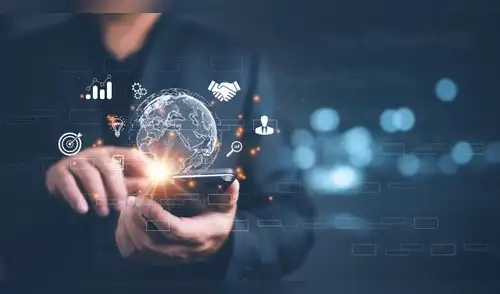 La infraestructura de telecomunicaciones es fundamental en la economía digital, permitiendo una conexión sin interrupciones. ia