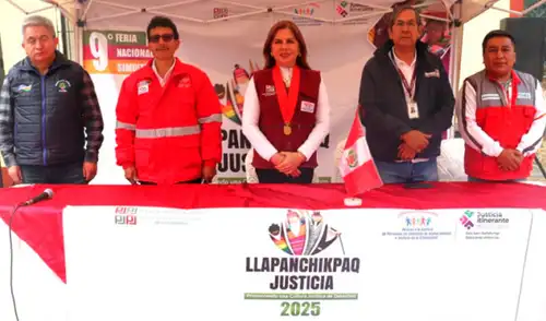 La feria reunió a diversas instituciones que ofrecieron servicios gratuitos, promoviendo el acercamiento de la justicia. Fuente: Difusión.