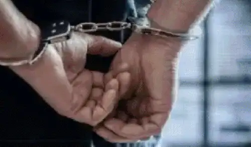 Ambos sujetos son sospechosos de participar en el asesinato de un barbero en La Esperanza. Fuente: Difusión.