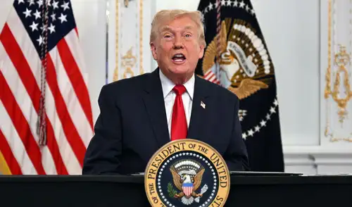 Donald Trump calificó como "acto de terror" el ataque contra la Guardia Nacional. Foto: AFP