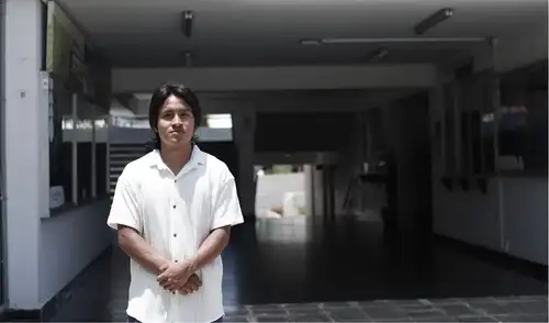 Miles de jóvenes con alto rendimiento académico en riesgo de perder becas por falta de presupuesto a Pronabec.